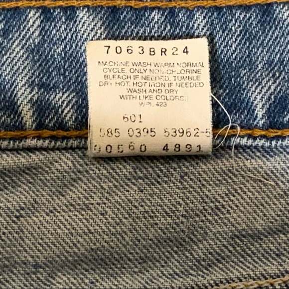 Vintage LEVI’S Mens Jeans Sz 36x30 Loose Tapered Leg 560 Blue Jeans USA Made Red - Picture 7 of 7